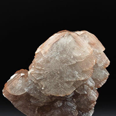Angled view of pagoda calcite specimen showing crystal terracing, Fengjiashan Mine, Hubei