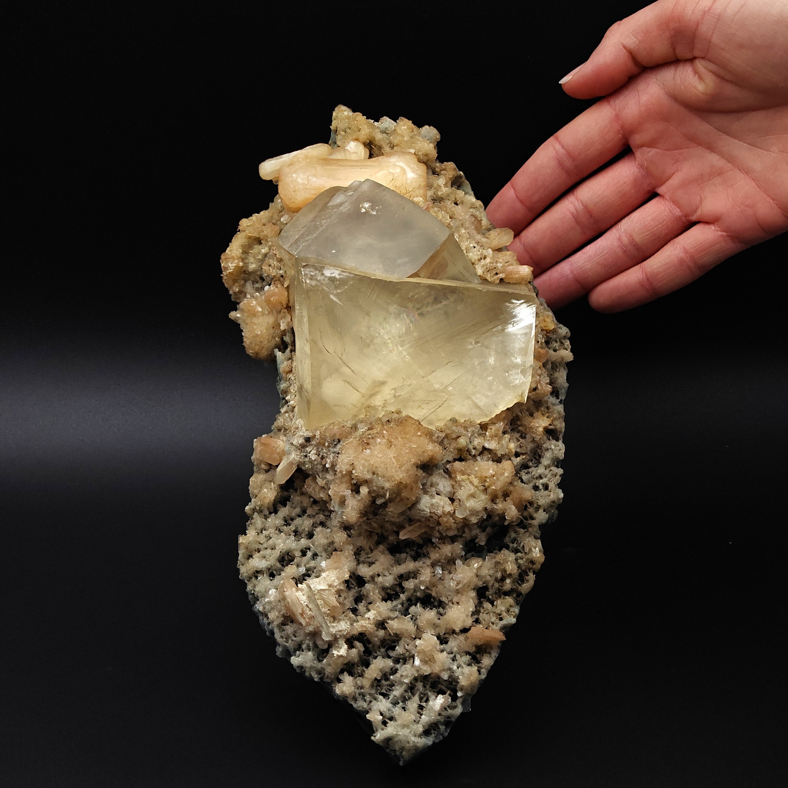 CALCITE & STILBITE – Big Twinned Crystals with Pink Stilbite, Pune, India
