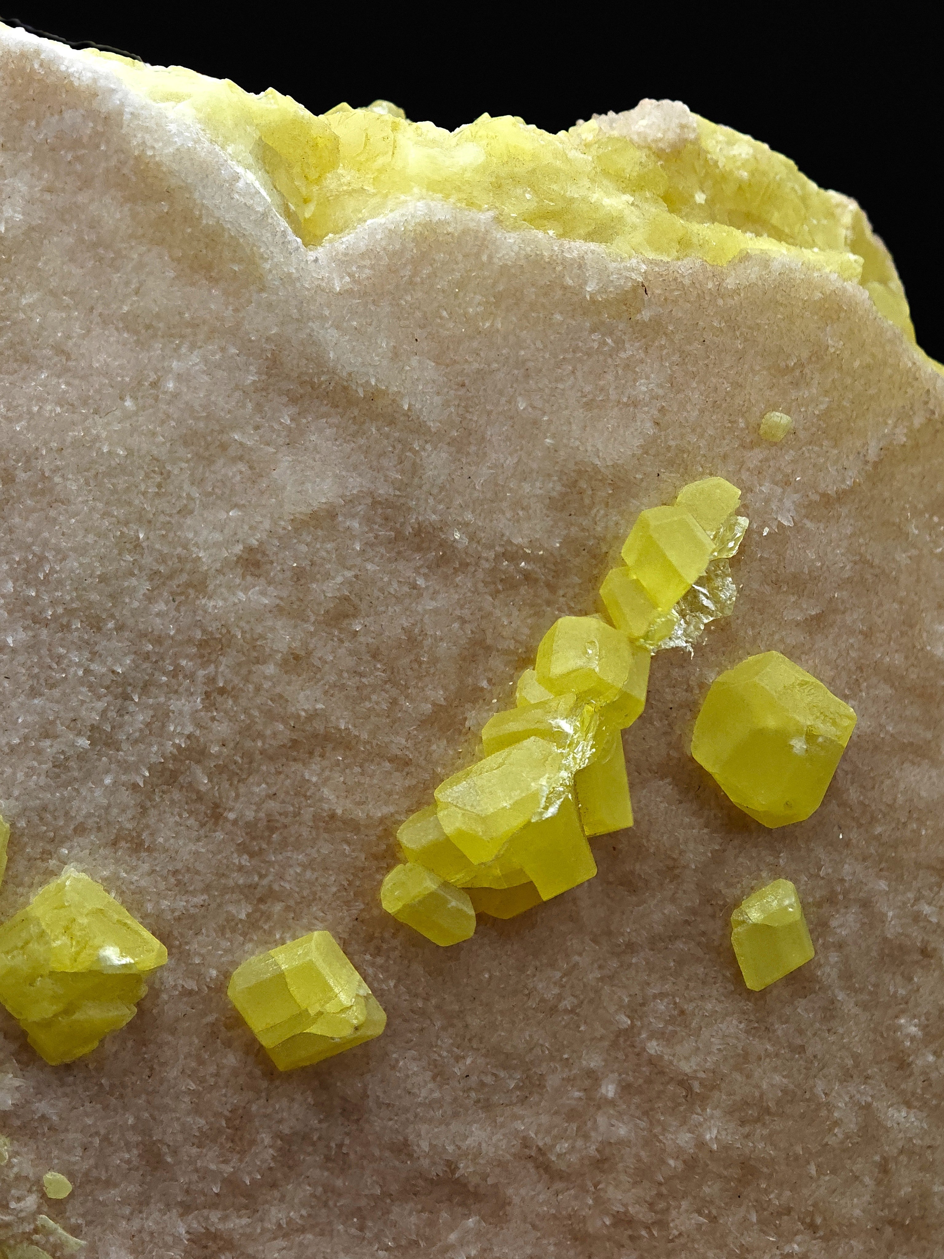ARAGONITE & SULFUR – Large Bifacial Cluster, Agrigento, Sicily, Italy