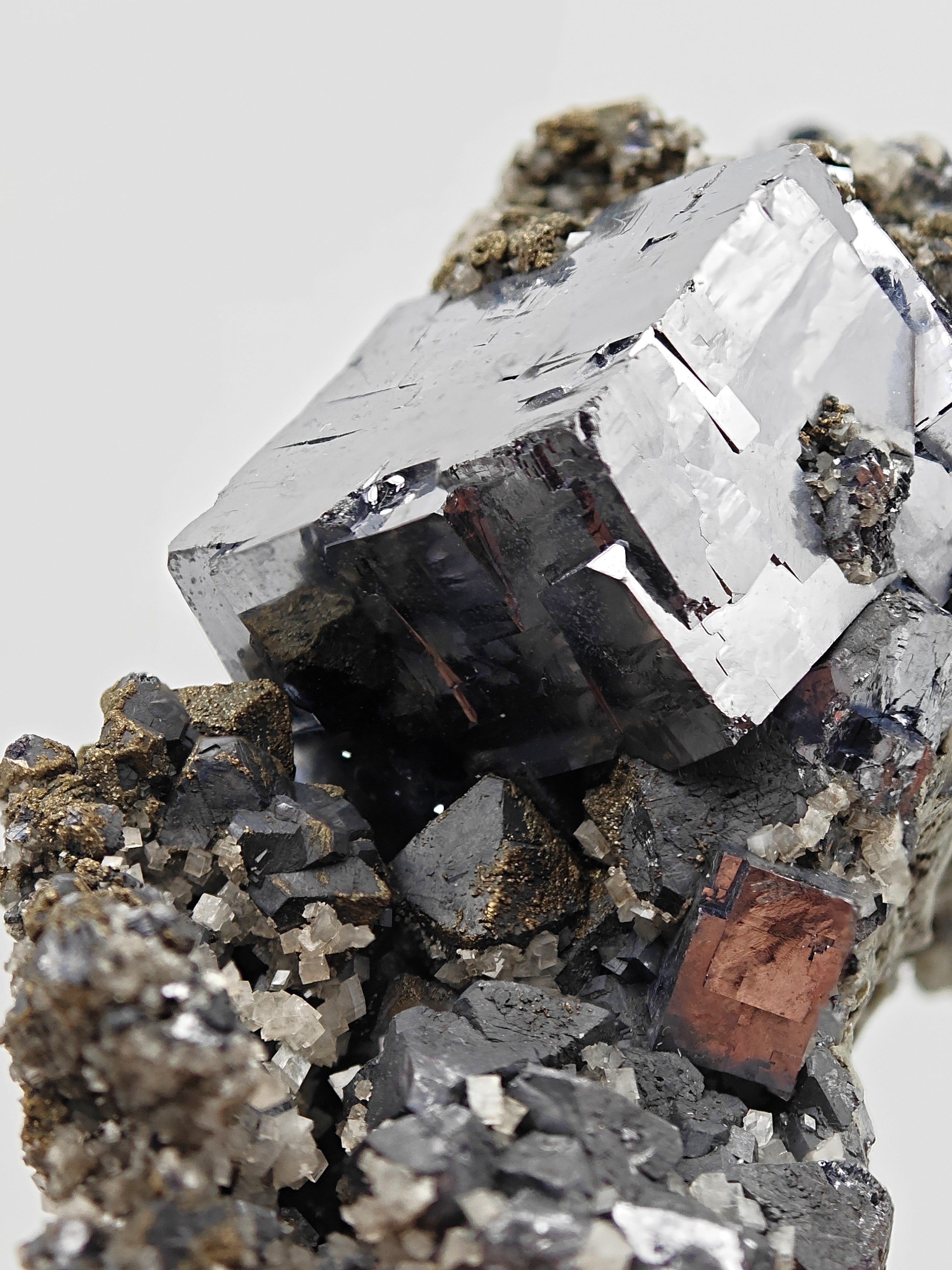 GALENA & CALCITE – Lustrous 2.3cm Cubic Crystals, Sweetwater Mine, Missouri, USA