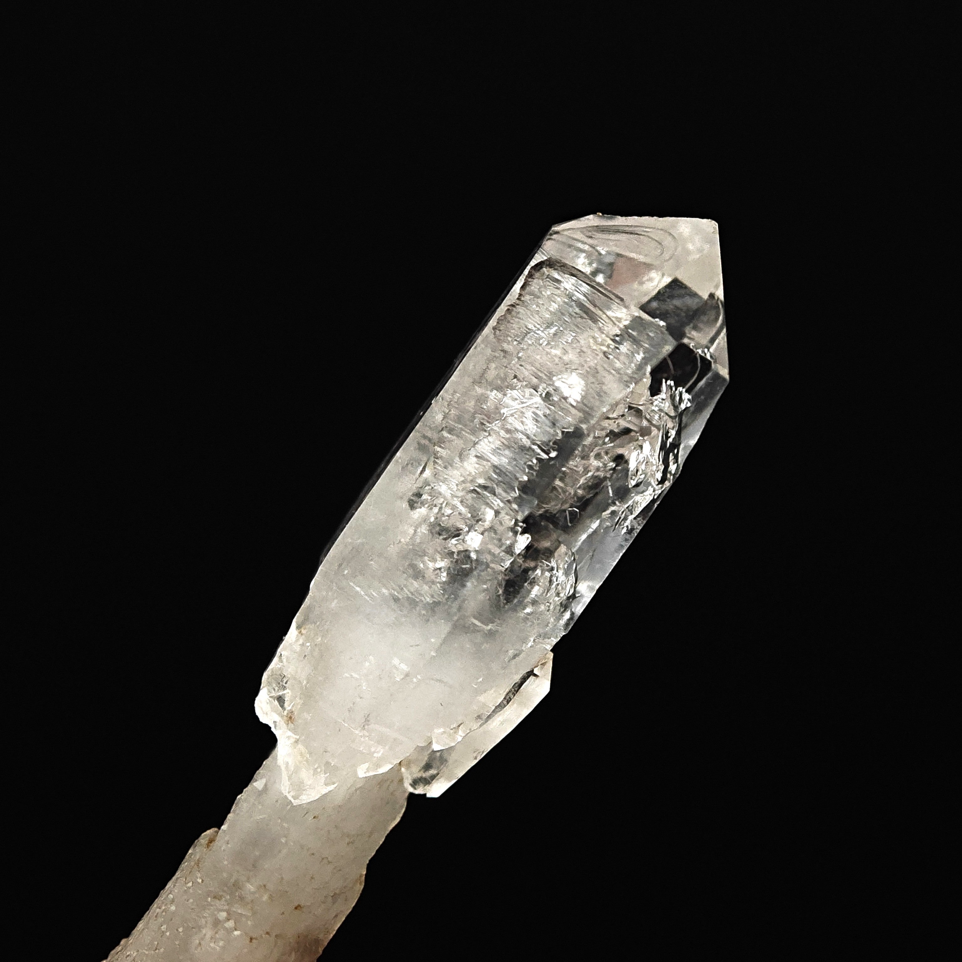 QUARTZ – Transparent Glossy Scepter Crystal from Scaglieri, Elba Island, Italy