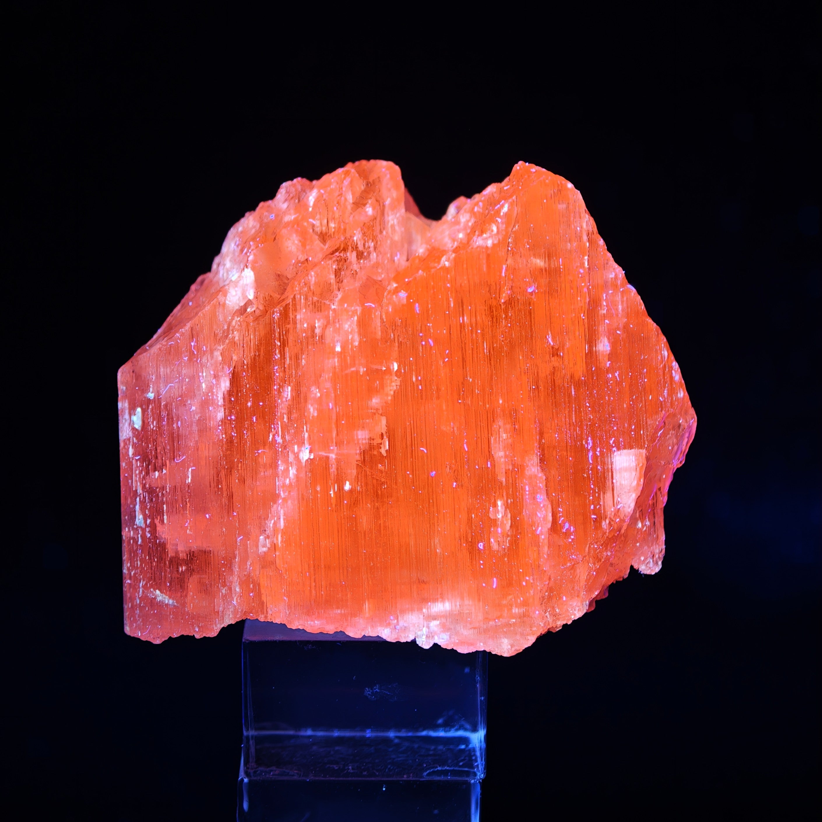 KUNZITE – Pink Crystal, Skardu Road, Gilgit-Baltistan, Pakistan