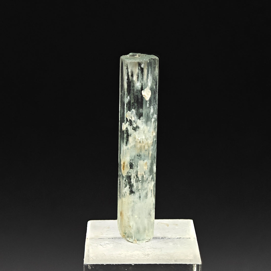 AQUAMARINE – Sky-Blue Gemmy Beryl Crystal, Minas Gerais, Brazil