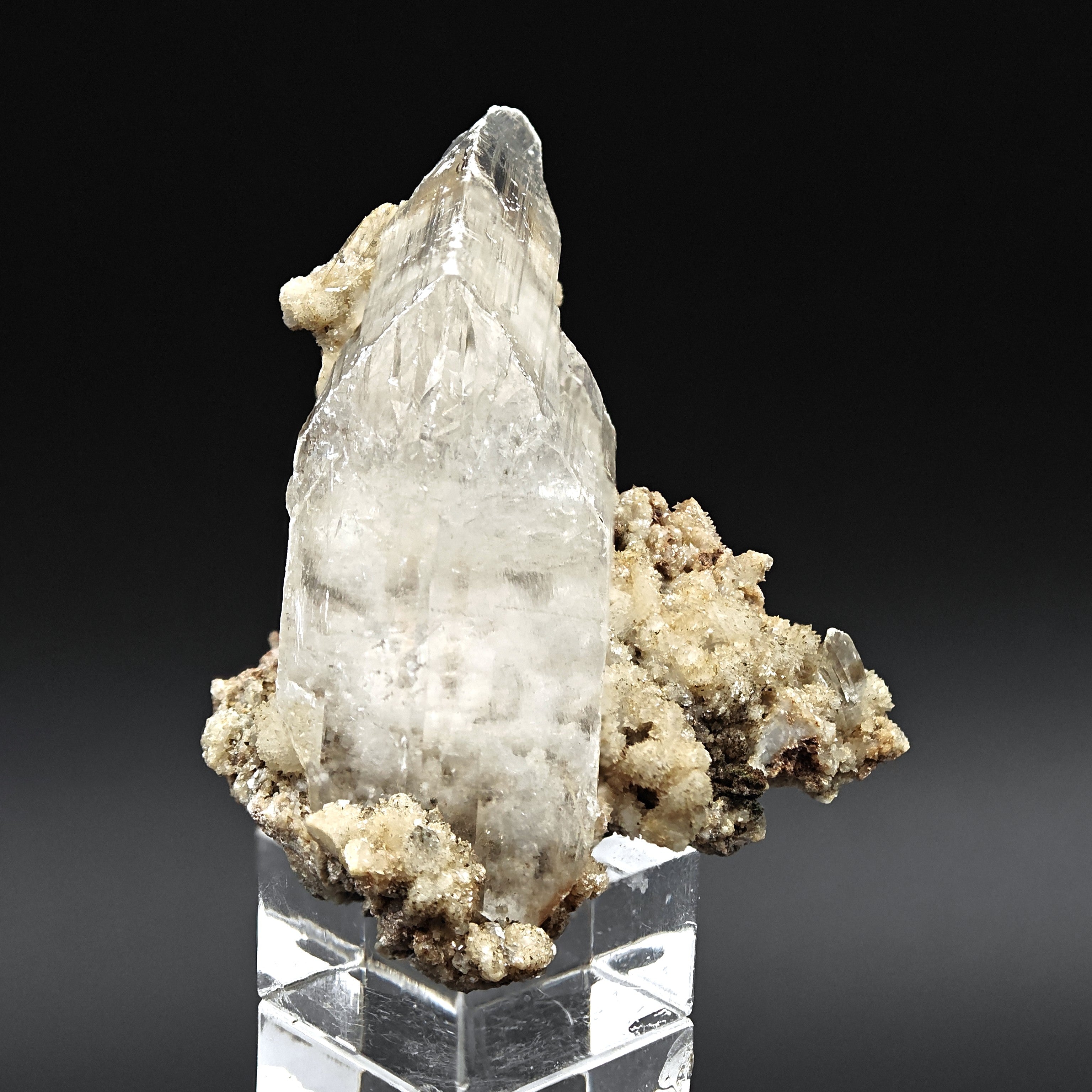 GYPSUM – Aesthetic 6.4cm Crystal, Pink-Green Iridescence, Niccioleta, Italy