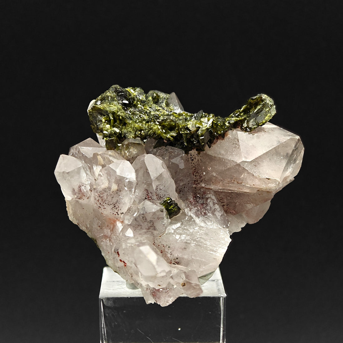 EPIDOTE & AMETHYSTINE QUARTZ – Green Crystals on Rosy Quartz, Meigu, China