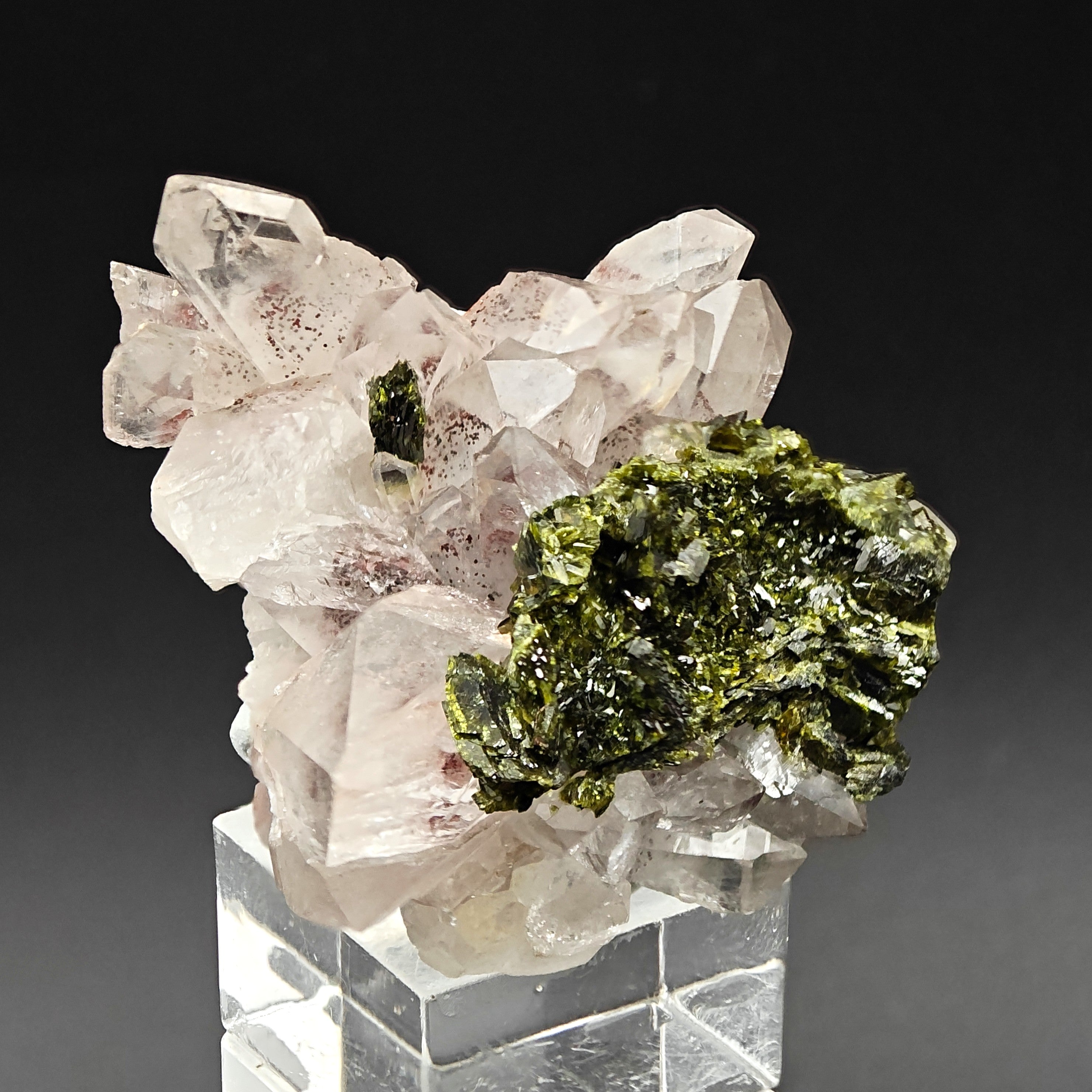 EPIDOTE & AMETHYSTINE QUARTZ – Green Crystals on Rosy Quartz, Meigu, China