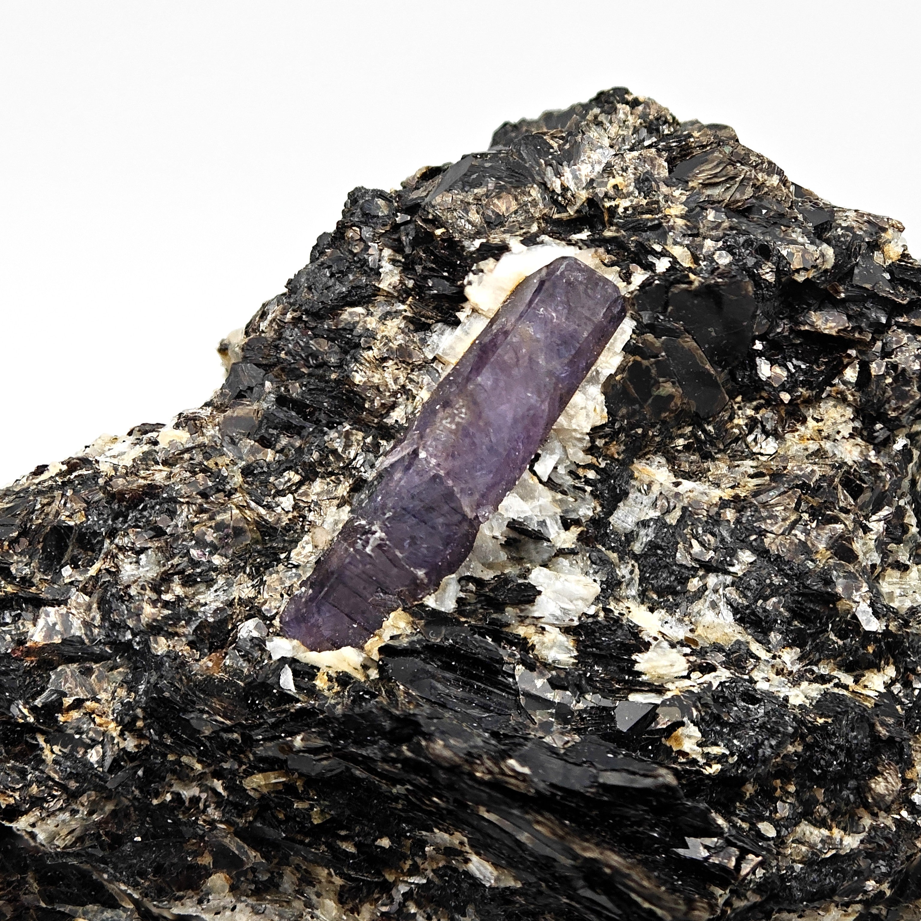 RUBY – Purple CORUNDUM, UV Reactive Crystal from Zazafotsy, Madagascar