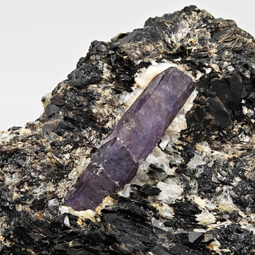 RUBY – Purple CORUNDUM, UV Reactive Crystal from Zazafotsy, Madagascar