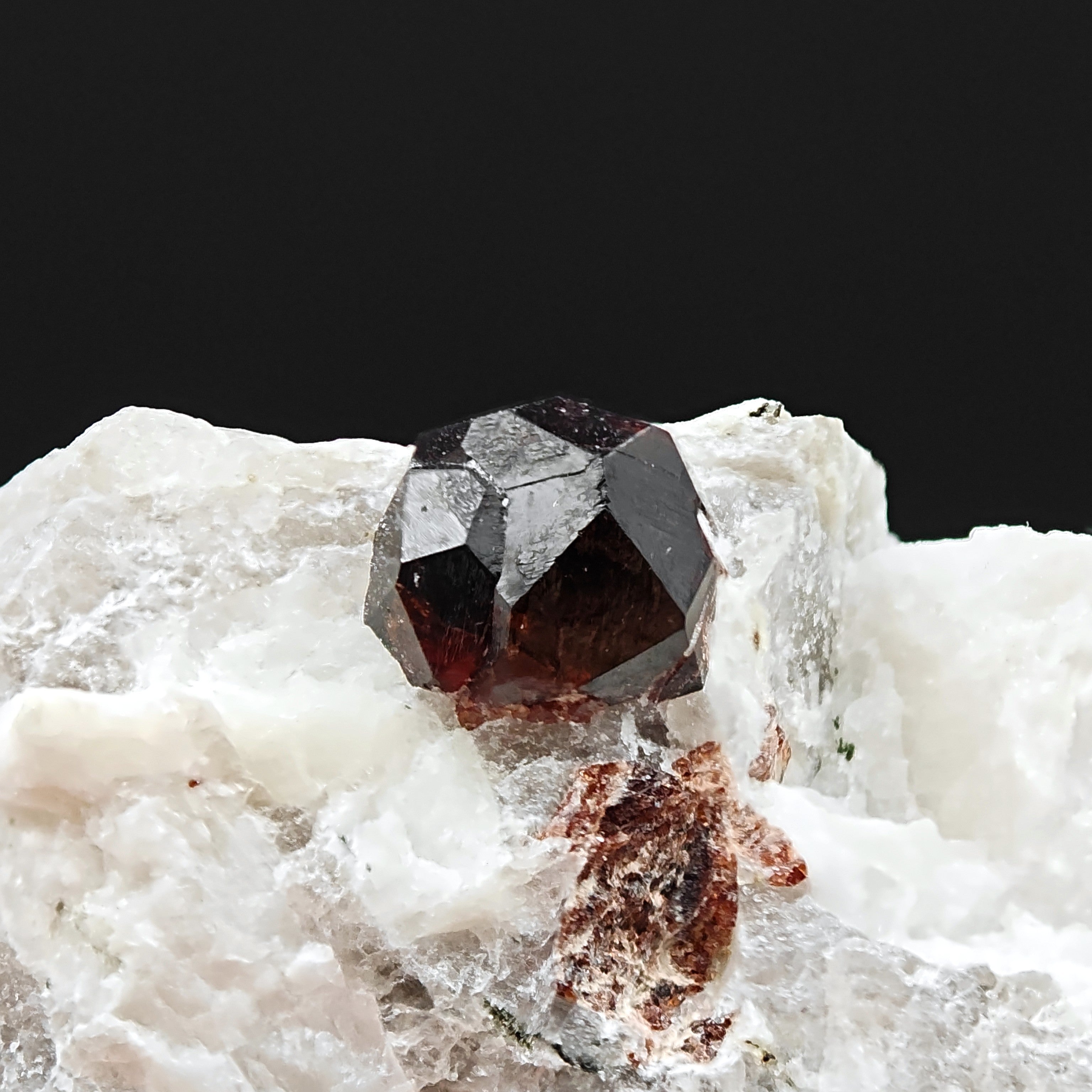 ALMANDINE GARNET – Twinned Blood-Red Crystals on Quartzite, Val Codera, Italy