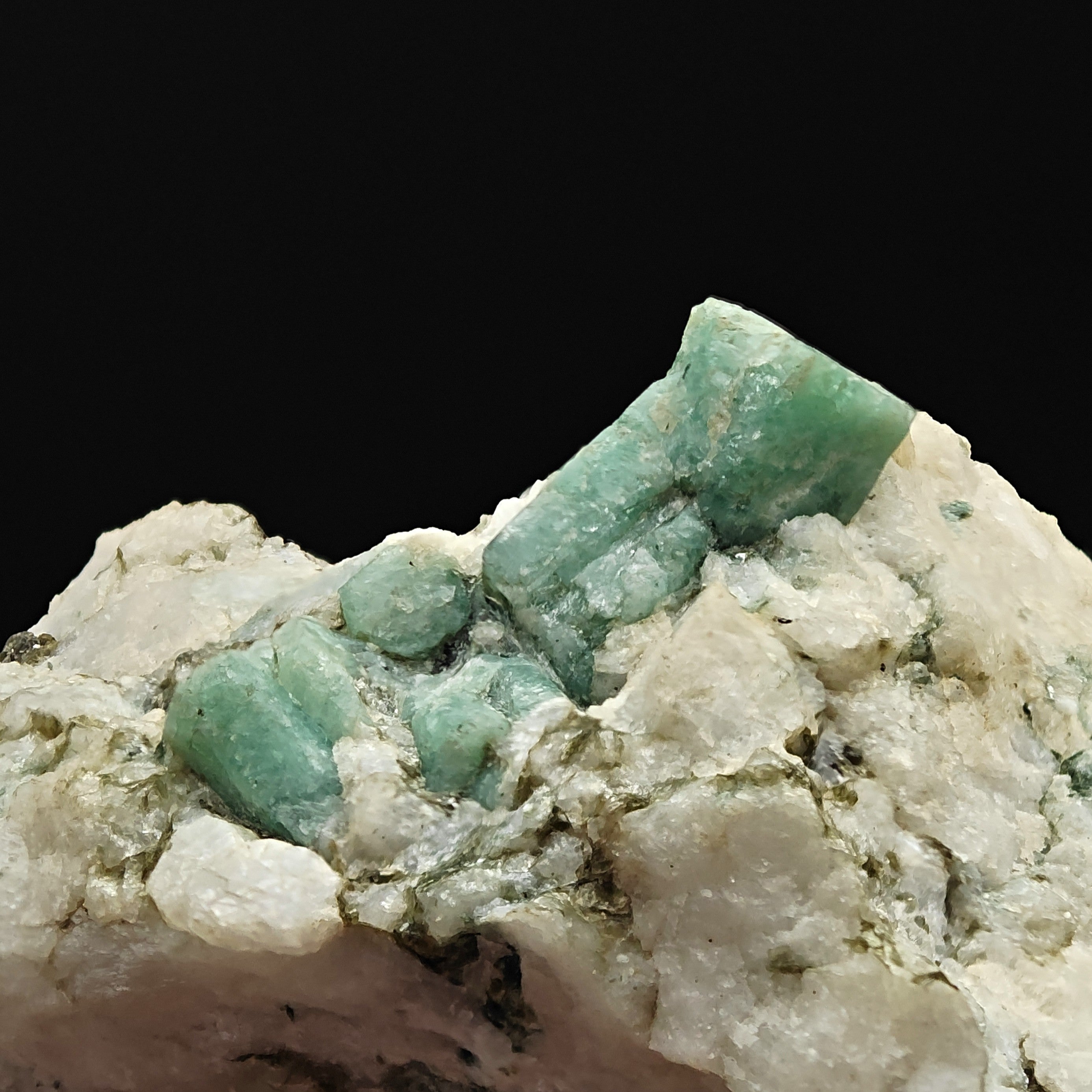 EMERALD – Green Crystals on White Quartz, Pizzo Marcio, Piedmont, Italy