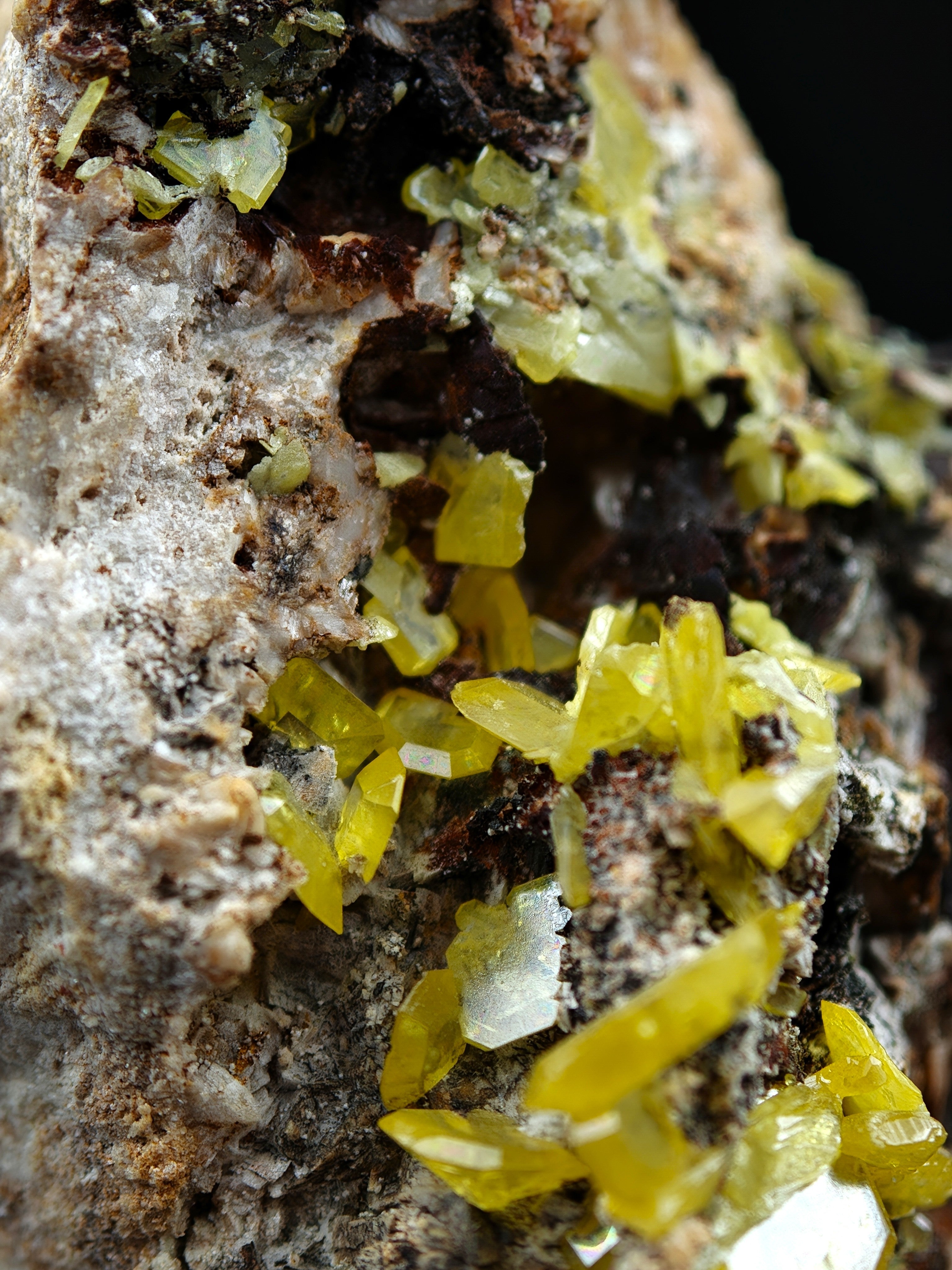WULFENITE – Aesthetic Yellow Crystals on Matrix, Touissit, Morocco