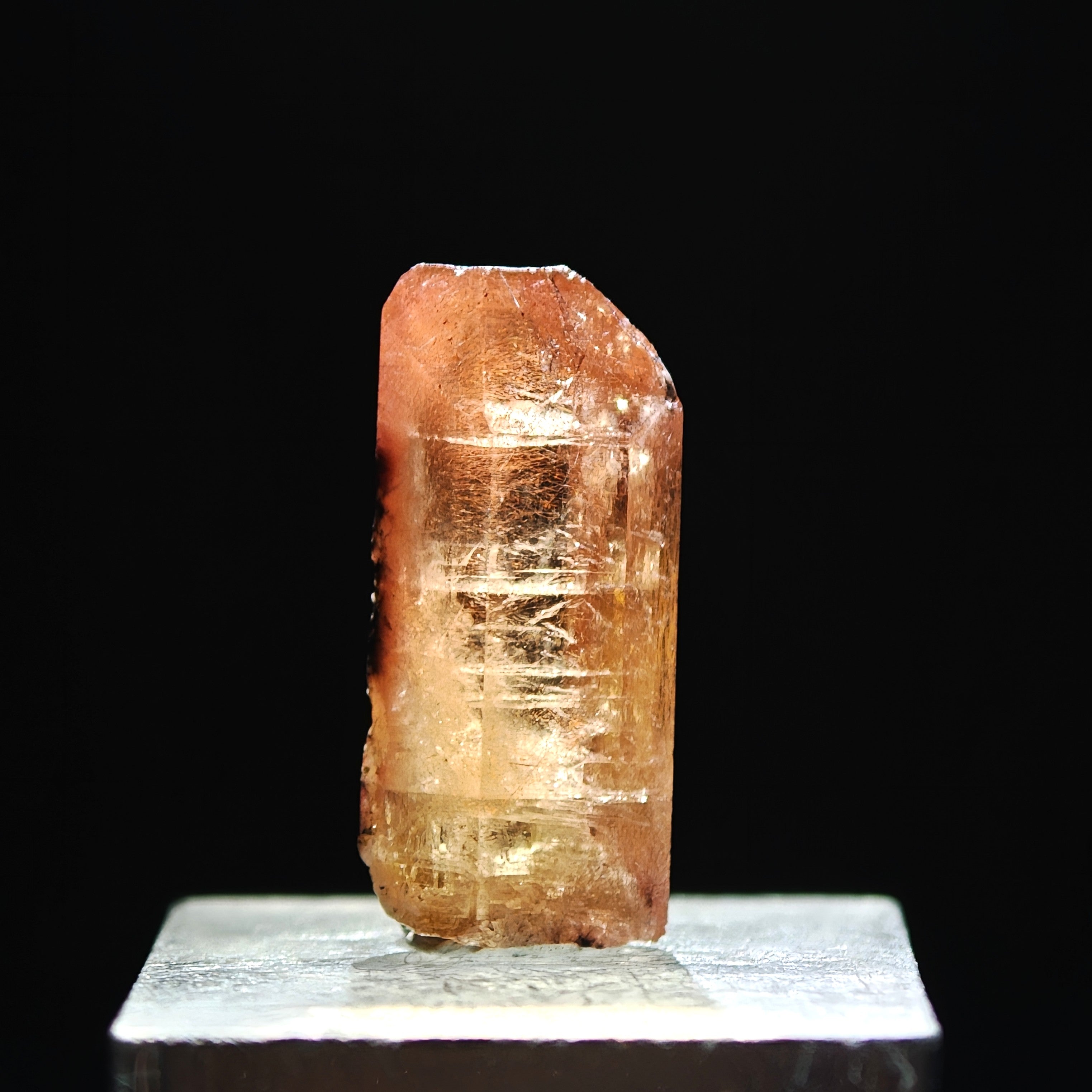 TOPAZ – Amber Gem Crystal, Tepetate, San Luis Potosí, Mexico