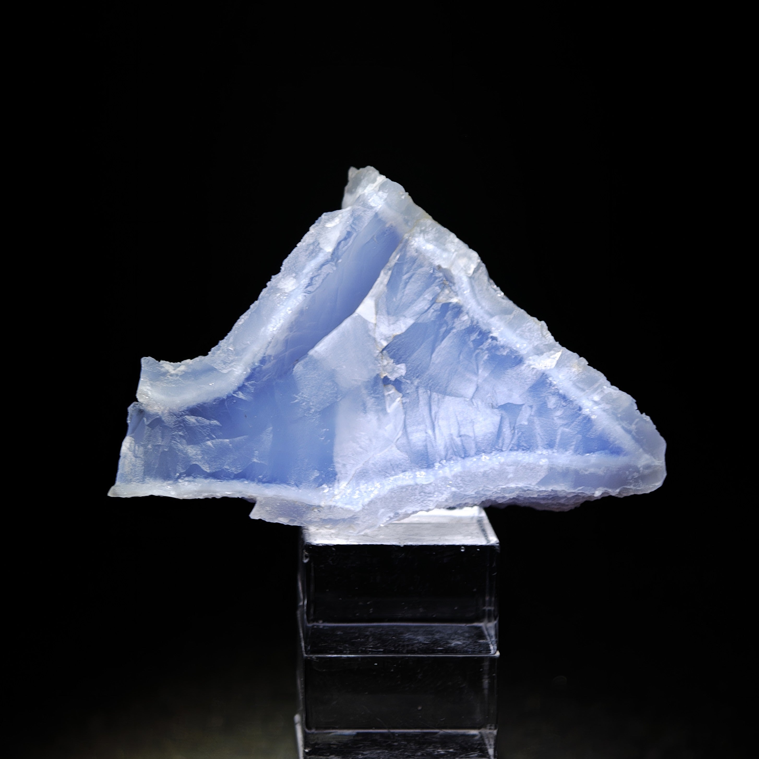 CHALCEDONY – Aesthetic Lavender-Blue Agate Nodule, Ngabu, Malawi