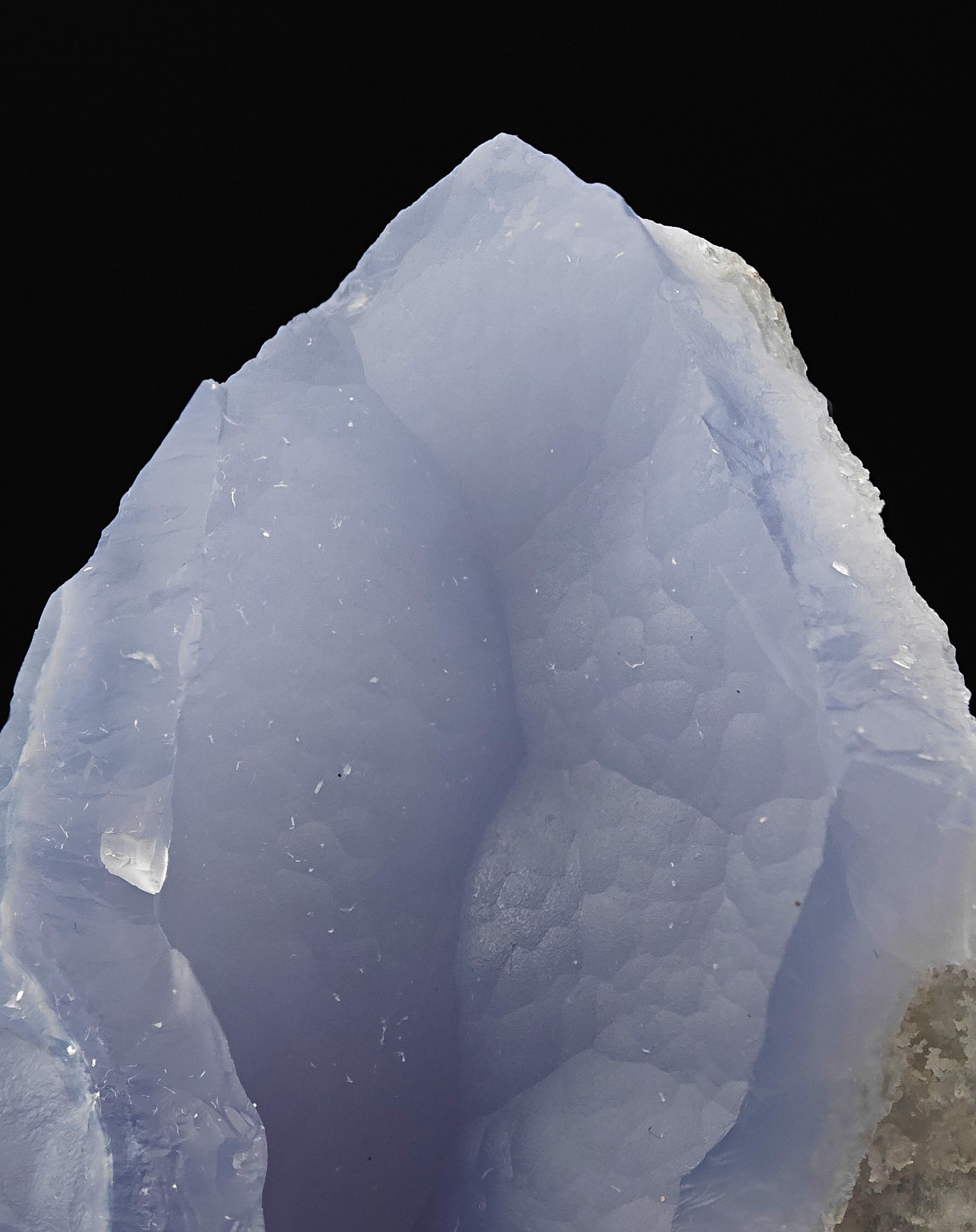 CHALCEDONY – Sky-Blue Agate with Violet Hues, Ngabu, Malawi