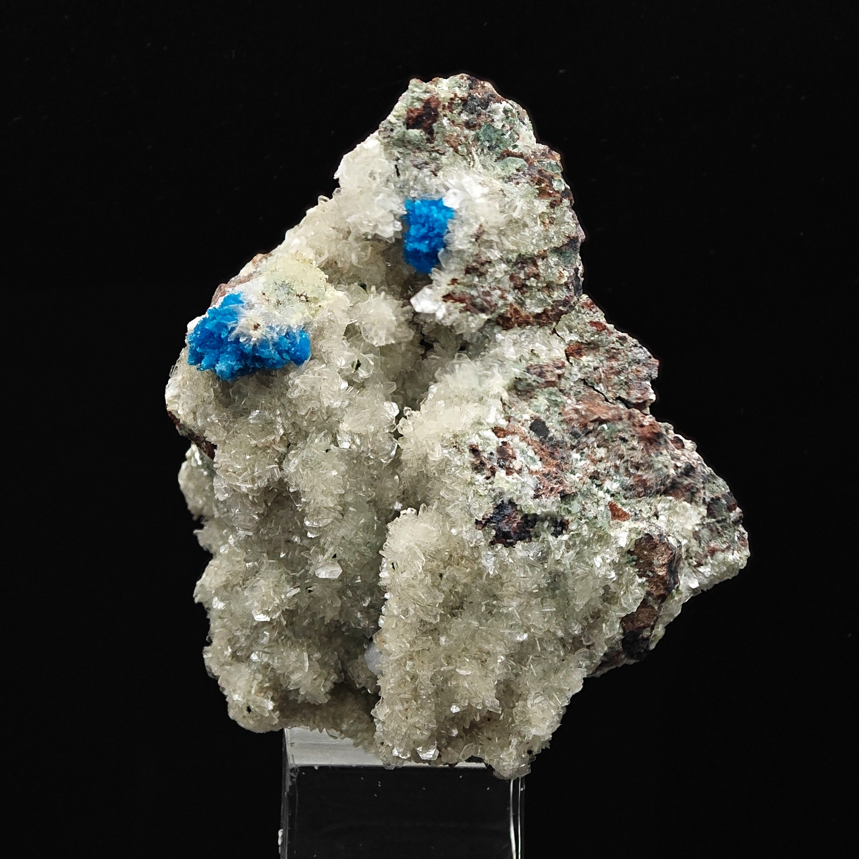 CAVANSITE & STILBITE – Blue Rosettes on White Zeolite, Wagholi, India