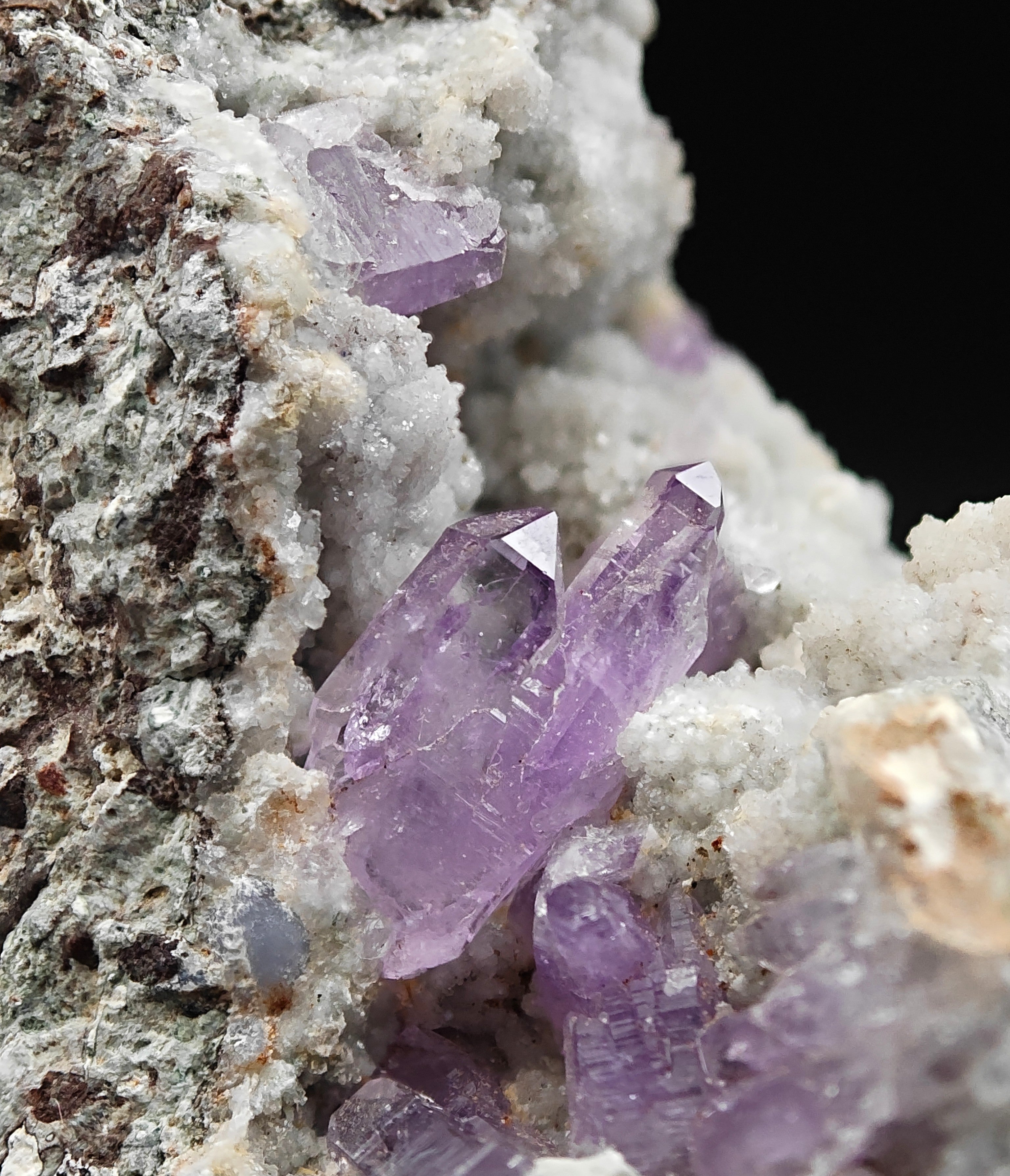 AMETHYST & CALCITE – Scepter & Reverse Scepter Crystals, Osilo, Sardinia, Italy