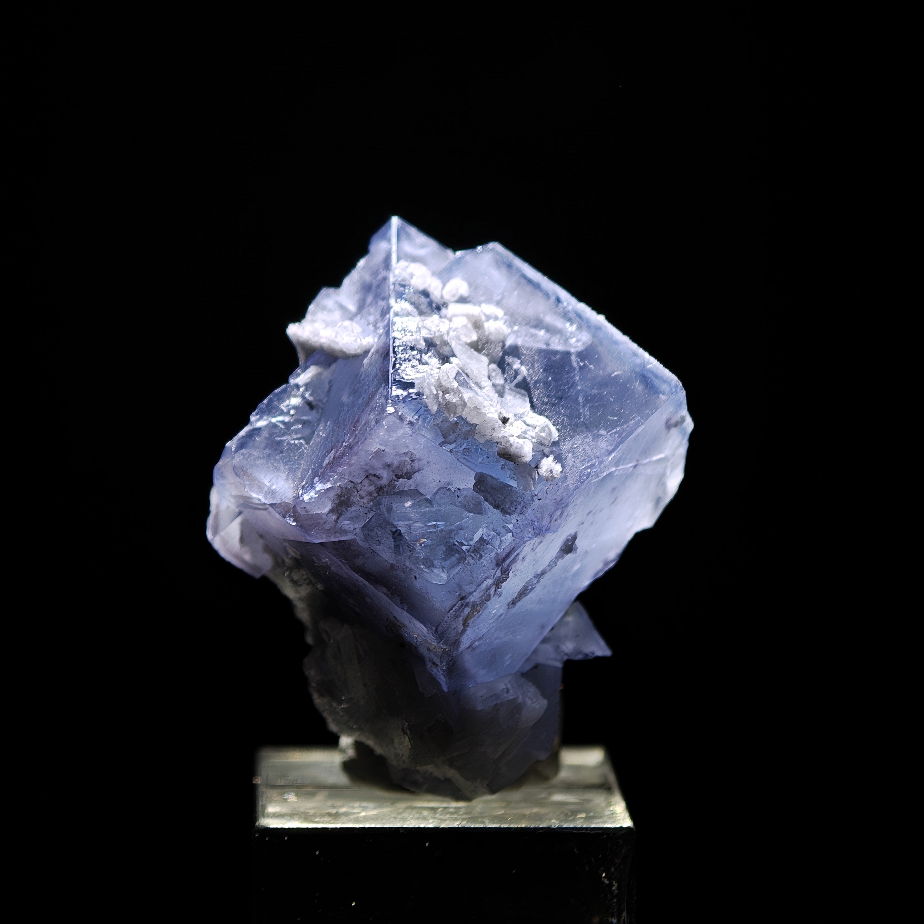 FLUORITE & CALCITE – Blue Twinned Cubic Crystals, Inner Mongolia, China
