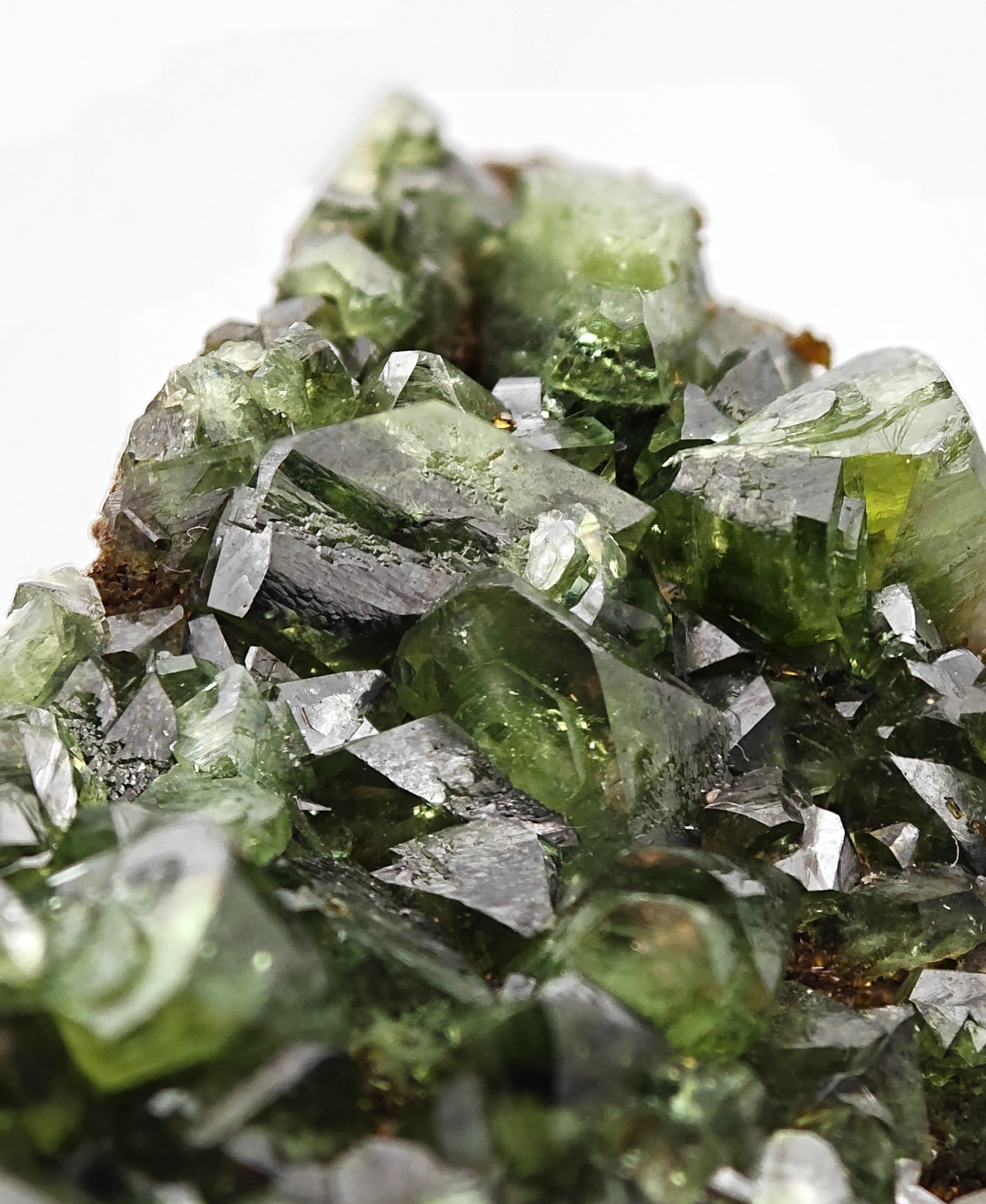 LUDLAMITE – Extremely Rare Vivid Green Gem-Quality Crystals on Matrix, Amazonas, Brazil
