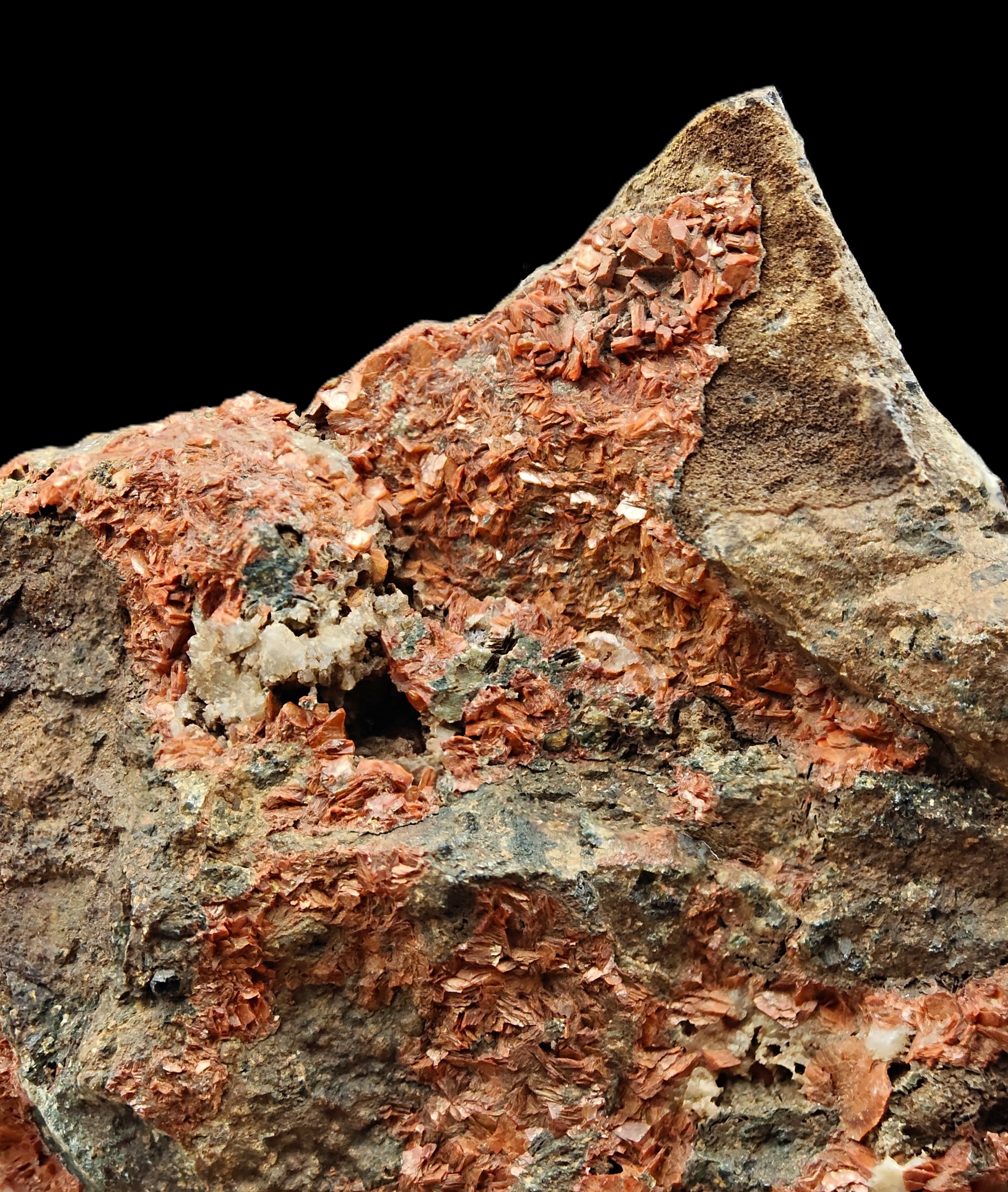 HEULANDITE – Blood-Red Crystals on Matrix, Fassa Valley, Trentino, Italy