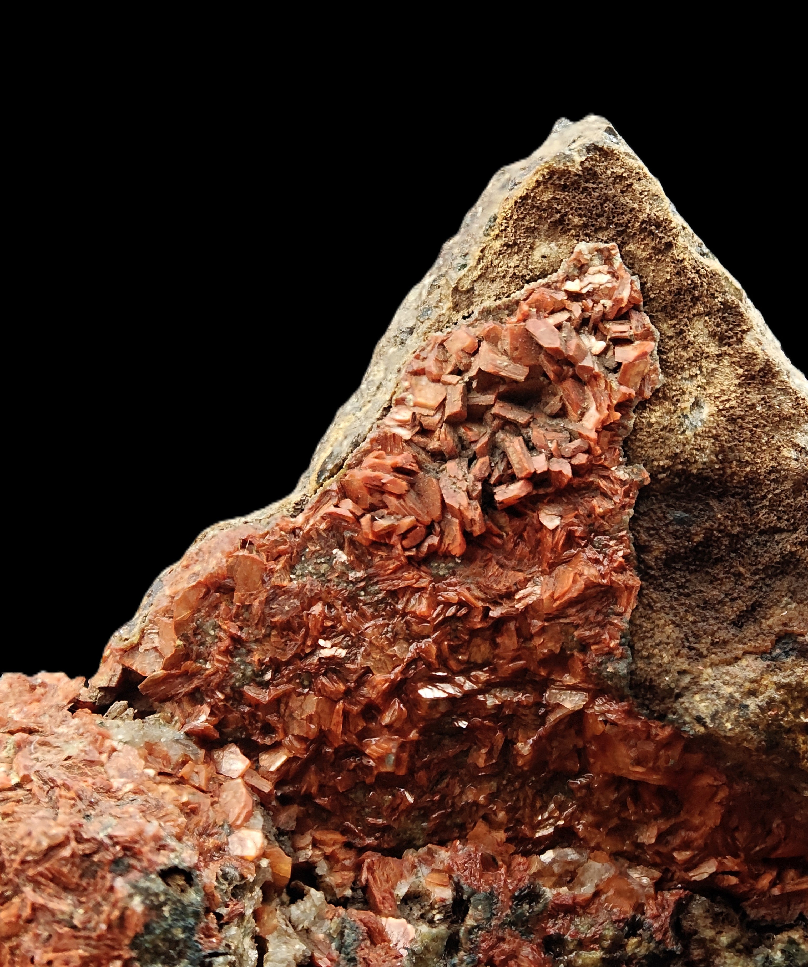 HEULANDITE – Blood-Red Crystals on Matrix, Fassa Valley, Trentino, Italy