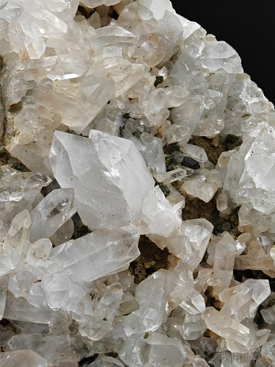 Close-up of terminated Quartz crystals with Epidote inclusions, Gambatesa Mine
