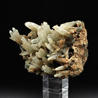 Side view of prase quartz specimen on matrix, Rio Marina, Elba