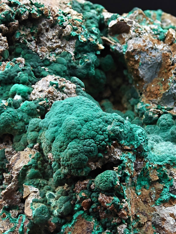 MALACHITE – Vivid Green Mammillary Aggregate, Sa Duchessa Mine, Sardinia, Italy