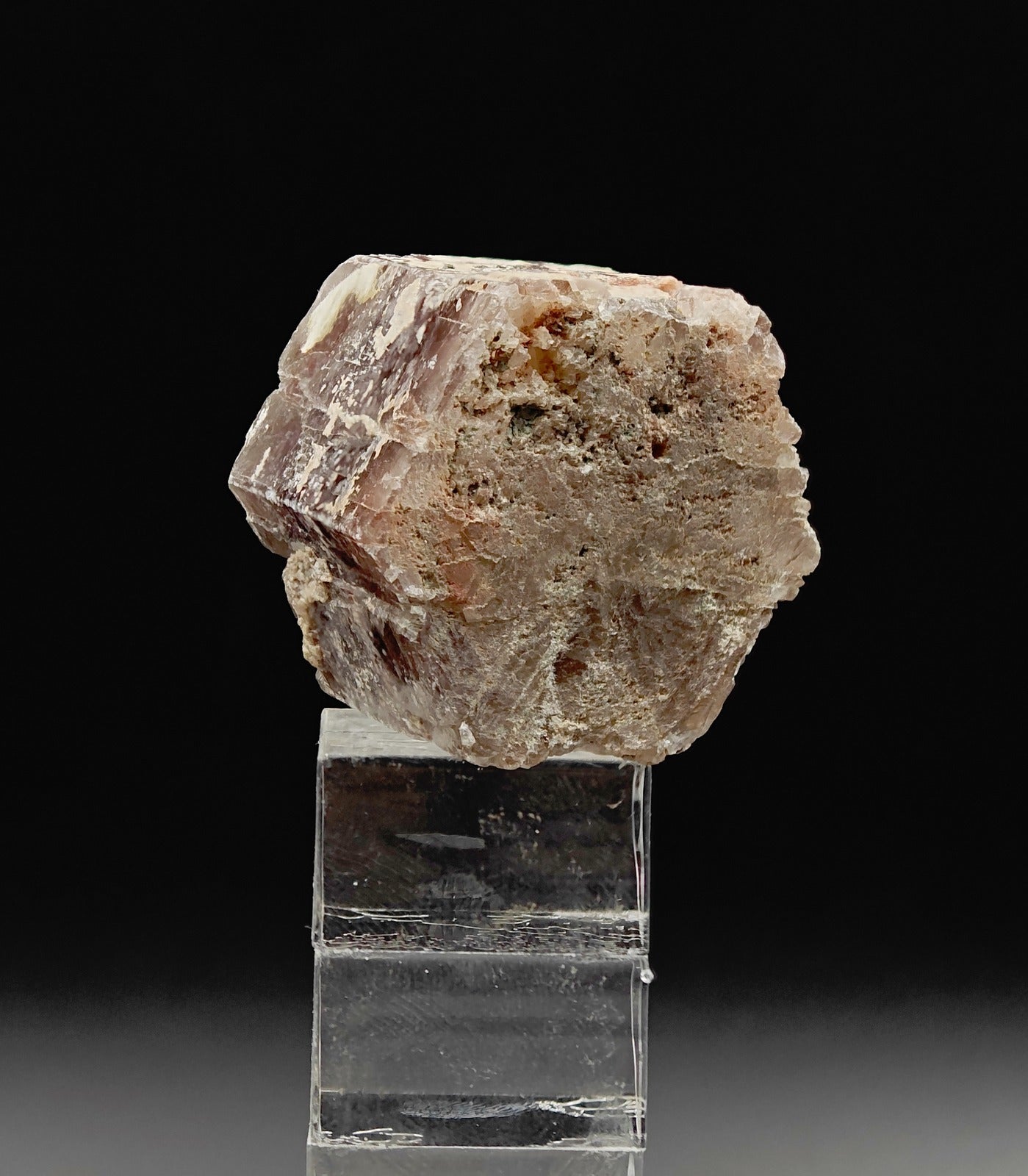 ARAGONITE – Rare Violet Pseudohexagonal Twin, Retamal Ravine, Spain