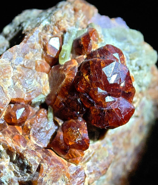 GROSSULAR GARNET – Brown-Red Dodecahedral Crystals, Vogogna, Italy