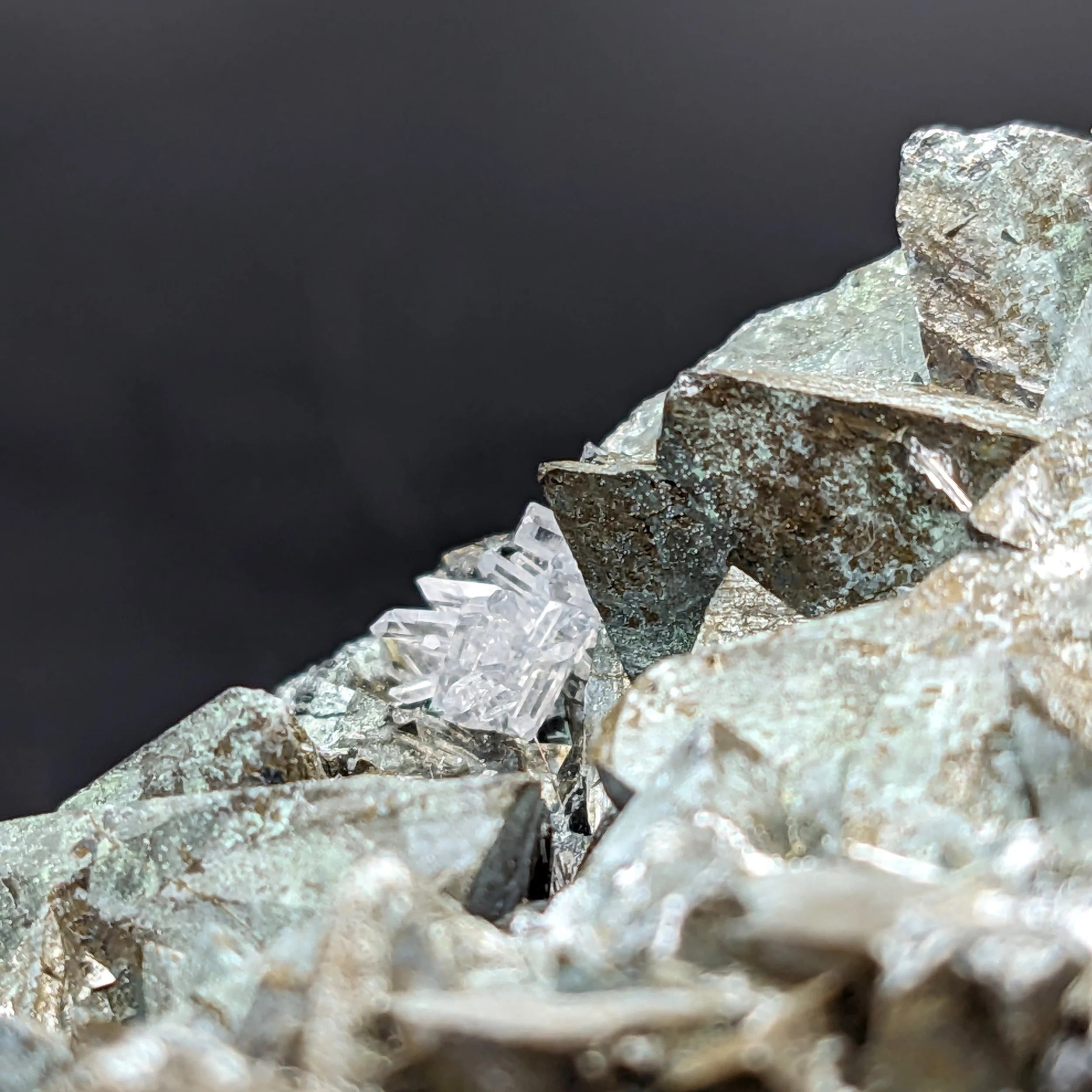 TETRAHEDRITE & QUARTZ – Historic Mineral Association from Casapalca, Peru (1970)
