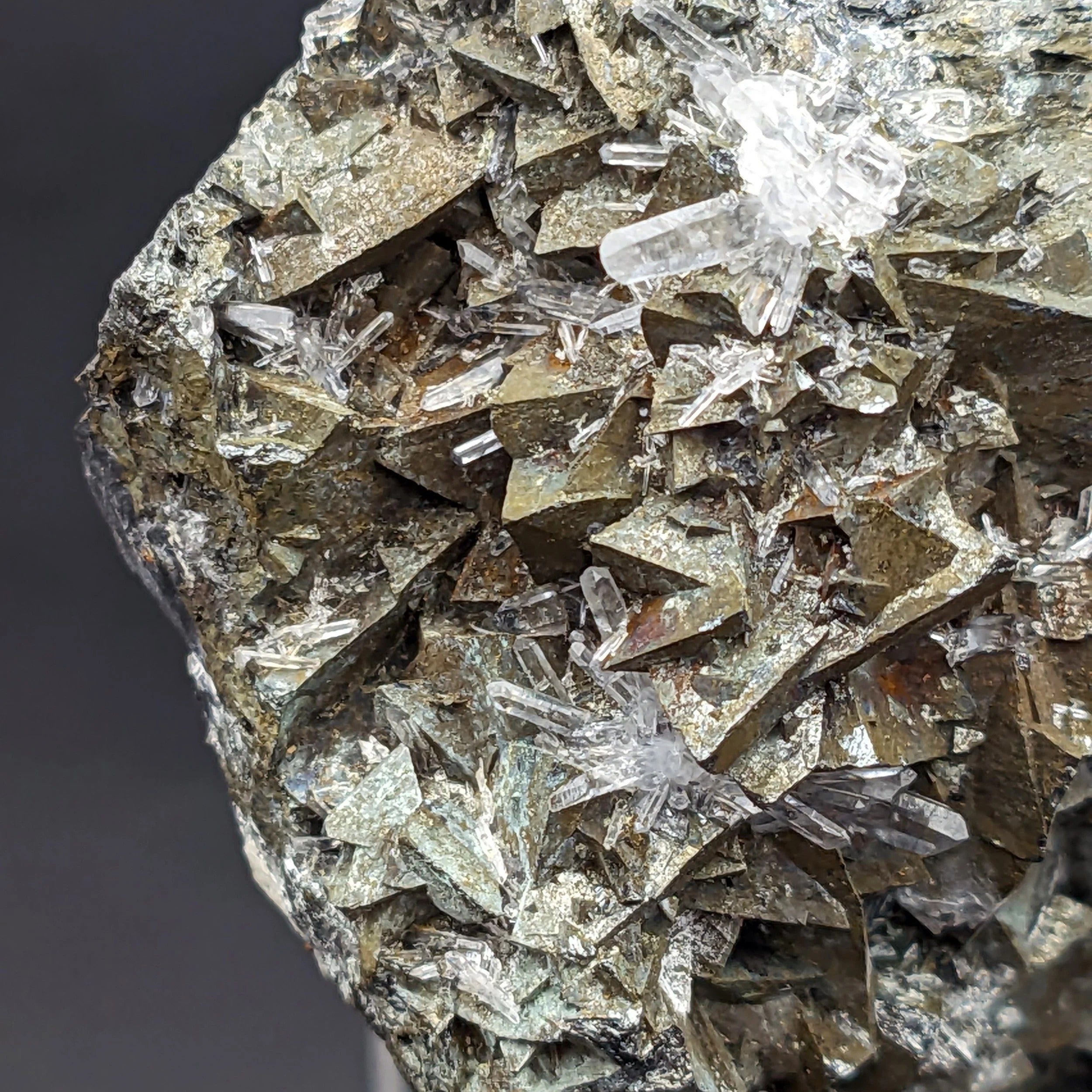 TETRAHEDRITE & QUARTZ – Historic Mineral Association from Casapalca, Peru (1970)